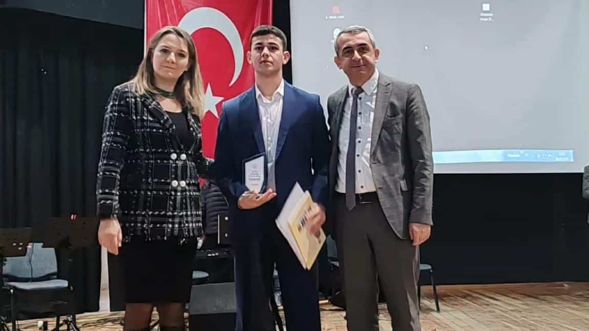 Türk Halk Müziği Yarışması Berke Bozbolak İlçe Üçüncüsü
