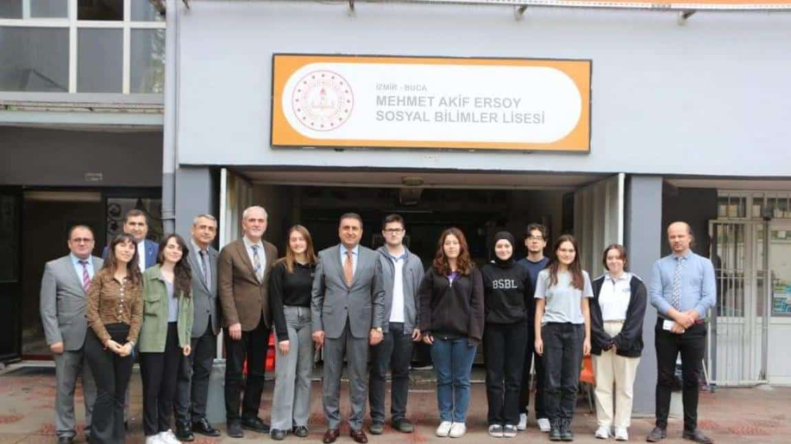 İl Milli Eğitim Müdürümüz Dr. Murat Mücahit YENTÜR Okulumuzu Ziyaret etti.